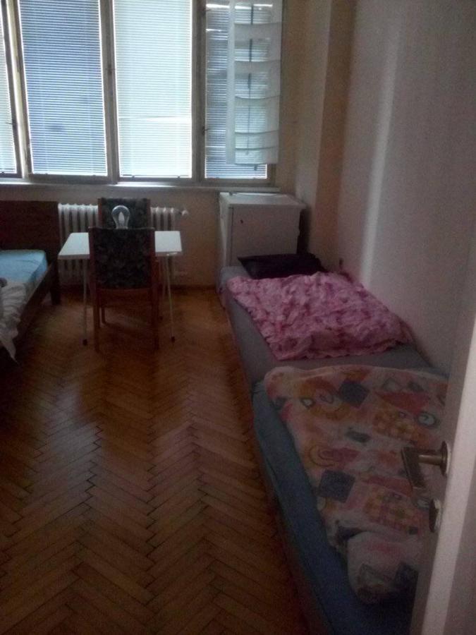 Flat 18 Minutes From Vaclavske Namesti Praag Buitenkant foto